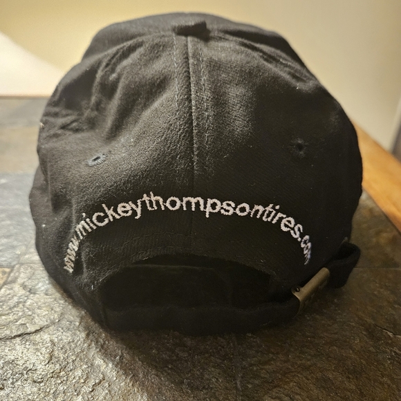 Mickey Thompson Performance Tires & Wheels Adjustable Strap Belt Black Hat. NOS - Picture 2 of 5